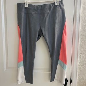Athleta capri pants